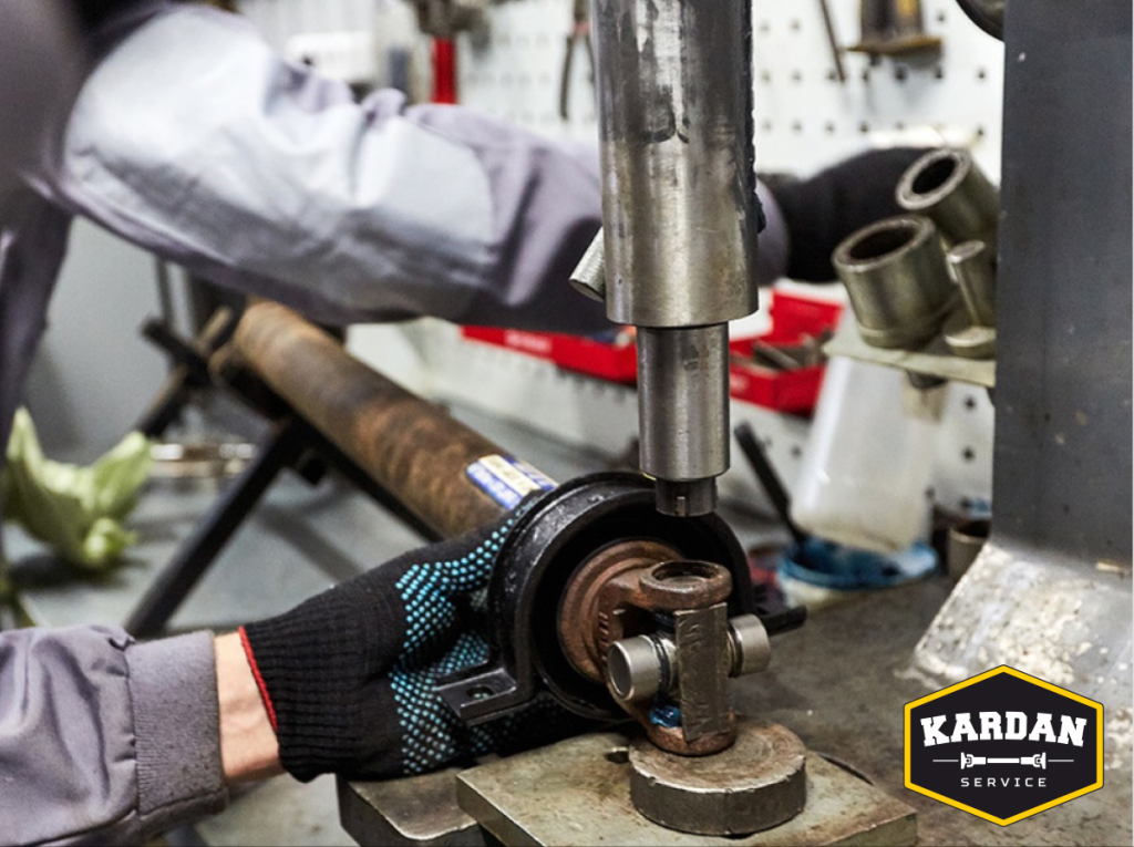 Замена крестовины кардана